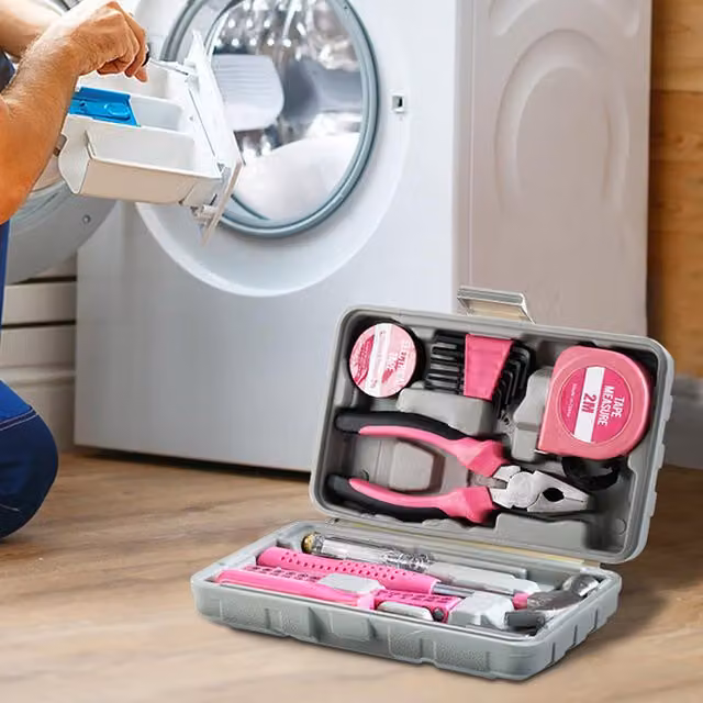 Darphe 24 Piece Tool Kit in Pink