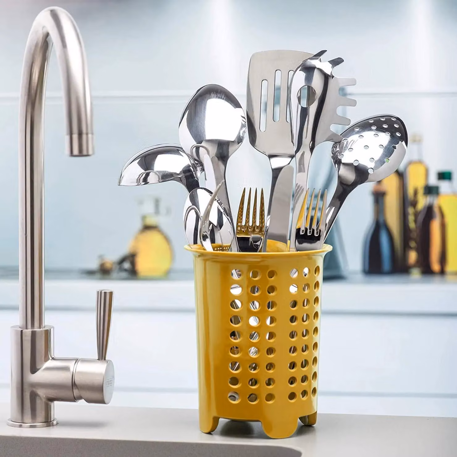 Zeal Melamine Cutlery Drainer and Utensil Pot in Yellow – 2