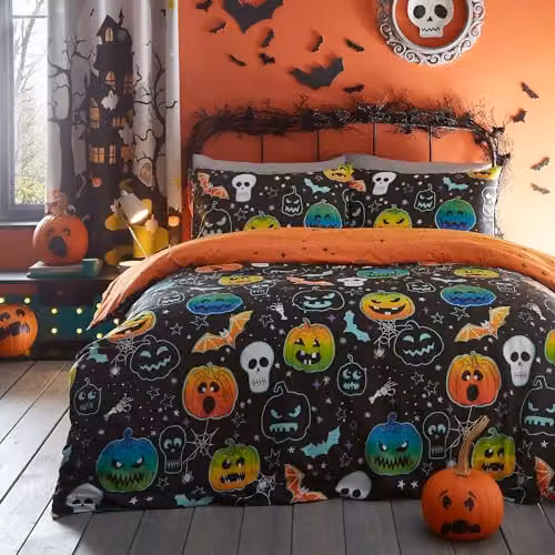 Bedlam Halloween Glow in the Dark Reversible Duvet Cover and Pillowcase Set, Black, W/D/H: 200 x 200 cm – 1