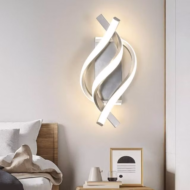 Goeco Modern Silver LED Indoor Wall Light with 4500K Warm White Light