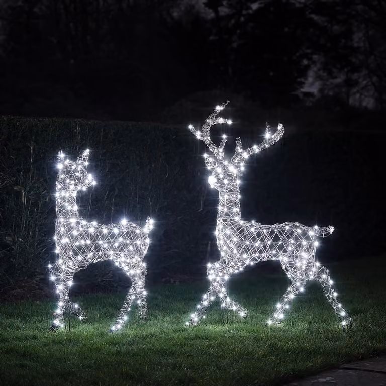 Lights4fun Solar Powered Studley Stag and Doe Dual Colour LED Light Up Reindeer Duo in White
