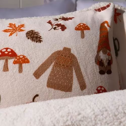 OHS Gonk Print Reversible Sherpa Fleece Duvet Cover and Pillowcase Set, Rust – 3