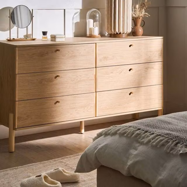 Wyld and Coco 6-Drawer Chest in Light Brown Veneer with Solid Pine Legs – 1