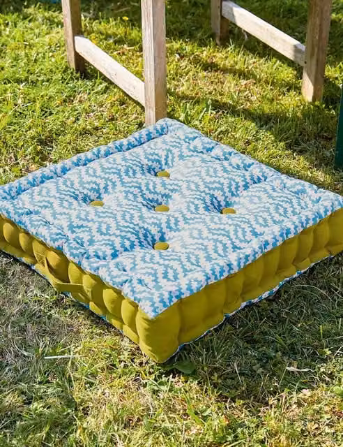 LAND & SHORE Square Patterned Outdoor Cushion in Light Blue Cotton Mix
