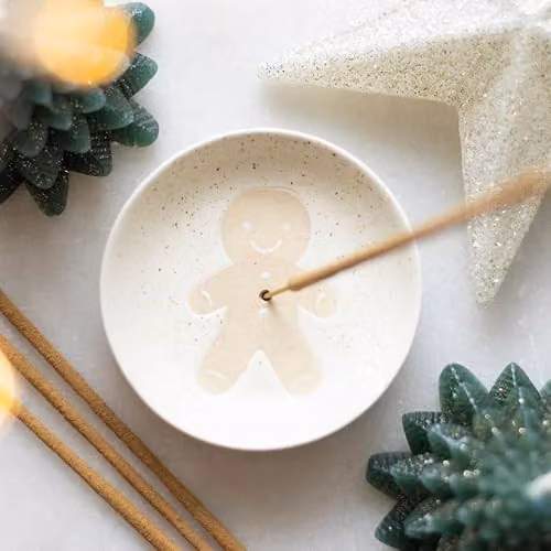 KDMD Gingerbread Man Ceramic Incense Stick Holder in White and Beige – 2