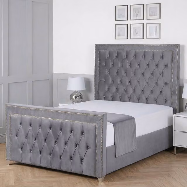Living Comfort Bedz Metro Plush Velvet Upholstered Bed with Slatted Base and 48 Inch Headboard in Grey, W/D/H: 140 x 200 cm
