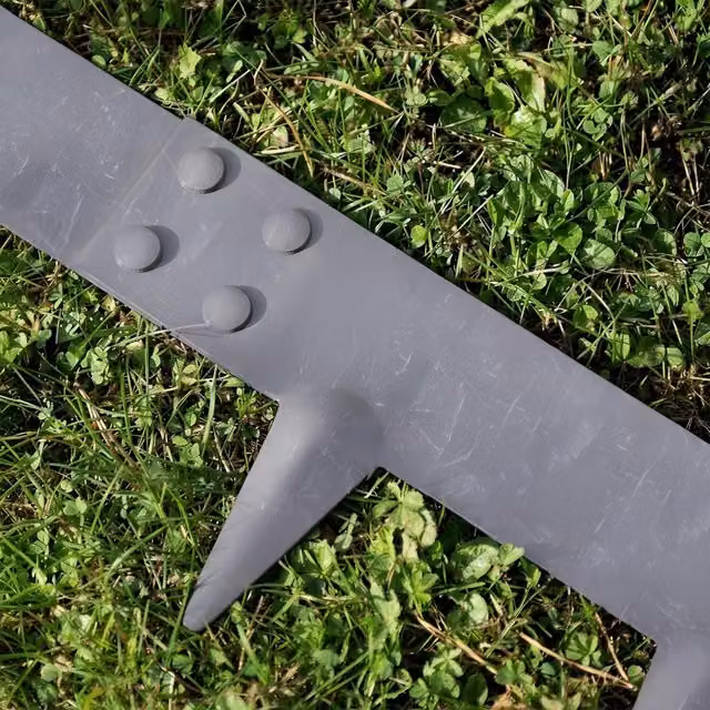 Primrose Anthracite Grey Galvanised Steel Modular Garden Edging Pieces