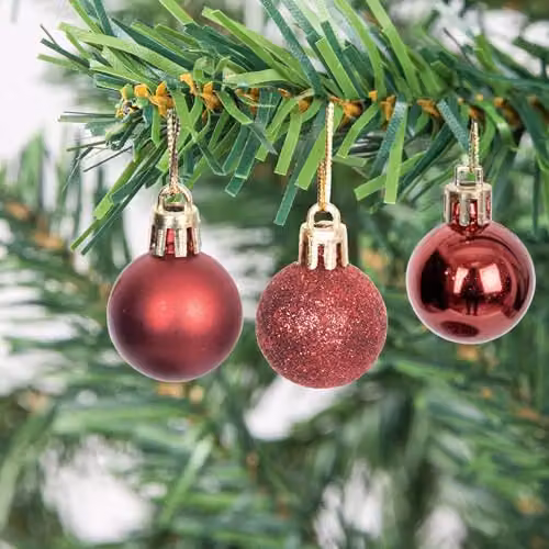 Shatchi 24-Piece Set of Red and Silver Round Plastic Christmas Bauble Hanging Decorations, Diameter: 3 cm – 3