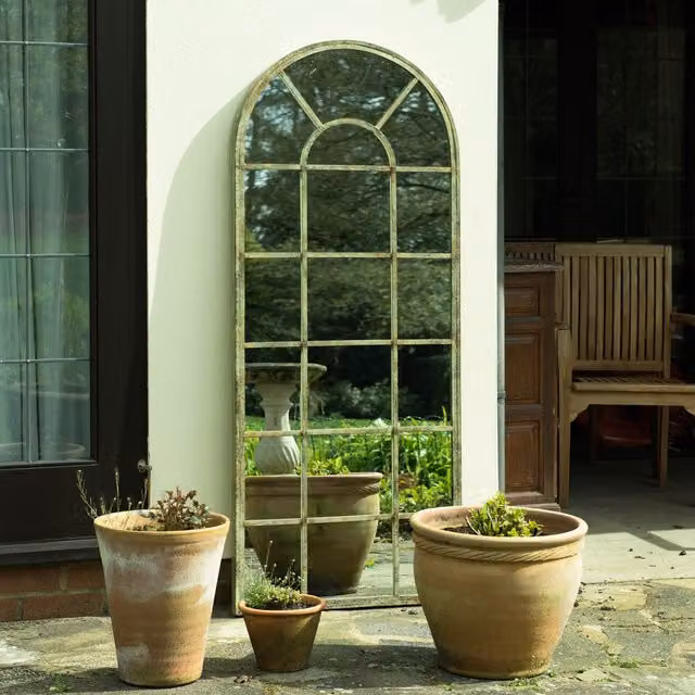 MirrorOutlet Dorset Green Country Arch Large Metal Garden Wall Mirror