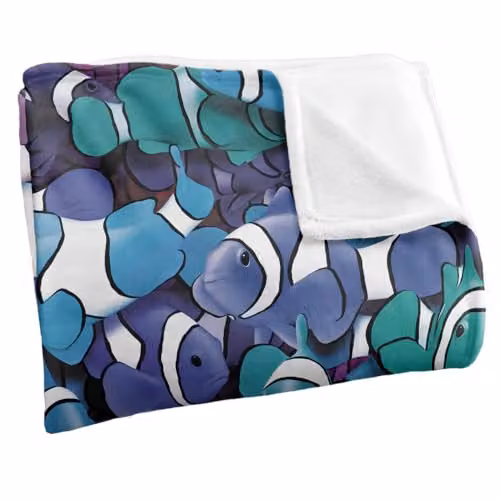 JQ Licensing Royce Mcclure Grape Clown Fish Pattern Super Soft Fleece Throw Blanket, Multicolour, W: 91 cm, D: 147 cm – 2