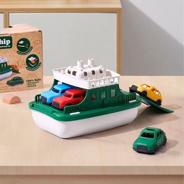 Livingandhome Car Ferry Bath Toys Set in Green and White