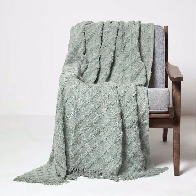Homescapes Diamond Cotton Tufted Throw - Green, W/D/H: 150 x 125 x 125 cm