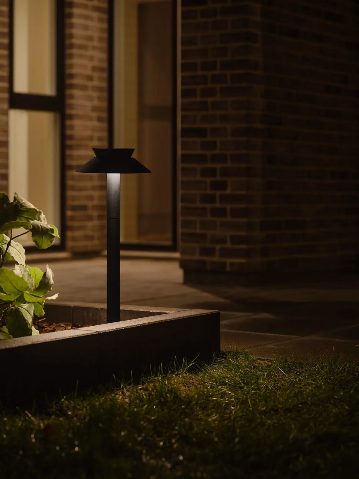 Nordlux Justina Solar LED Outdoor Post Light in Black Metal with Motion Sensor, IP44, 3000k Warm White – 2