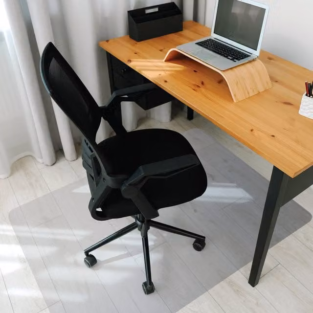 Hometex Solutions Transparent PVC Chair Mat for Low Pile Carpets, Width: 75 cm