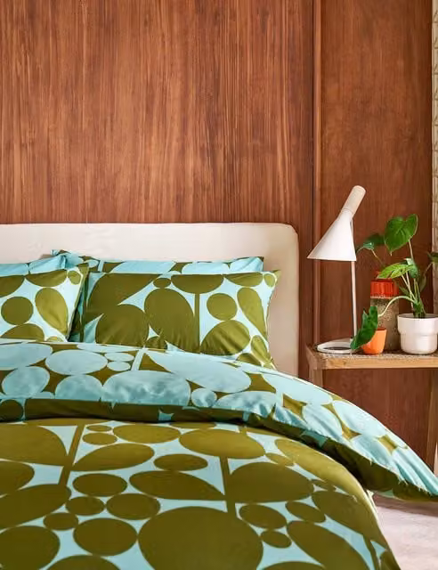Orla Kiely Set of 2 Reversible Floral Bubble Flower Cotton Pillowcases in Green Mix