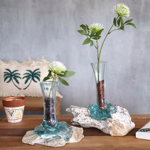 Serenityy Molten Glass on Whitewash Wood Vase in White – 2
