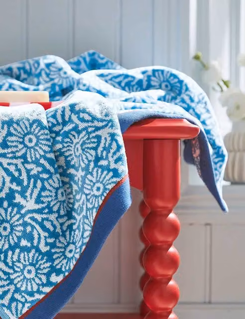 LAND & SHORE Blue Mix Floral Pure Cotton Fluffy Terry Velour Aster Towel