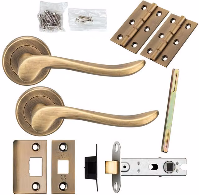 Loops Antique Brass Door Handle and Latch Pack with Scroll Lever and Screwless Round Rose