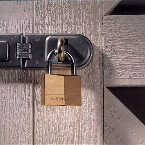 Master Lock Brass Key Padlock, Gold, W/D/H: 6.8 x 5.0 x 1.4 cm – 4