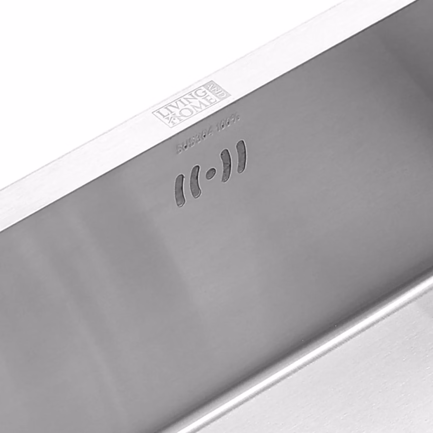 Living and Home Single Bowl Stainless Steel Sink with Strainer Waste Kit in Silver – 7