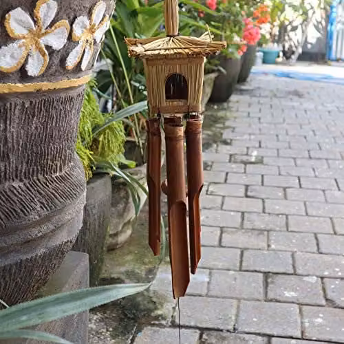 Serenityy Square Seagrass Bird Box with Chimes in Brown, H 49 cm x W 15 cm