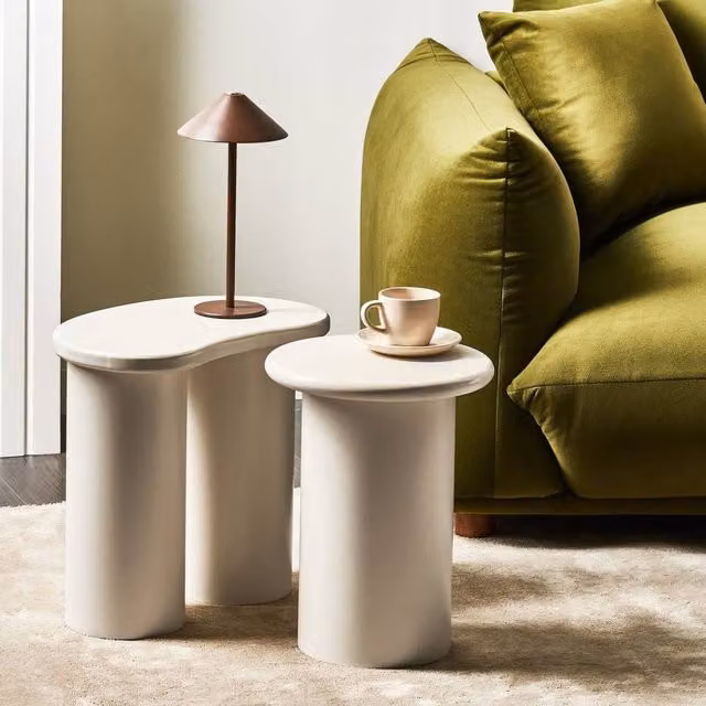 Wyld and Coco Kidney-Shaped Side Table in White Lacquered MDF