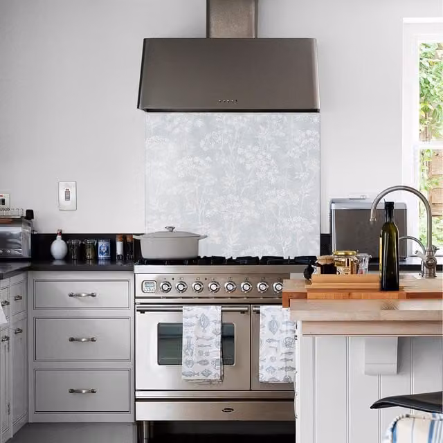 Country Living Meadow Pebble Glass Kitchen Splashback in Grey and Blue, Width: 60 cm