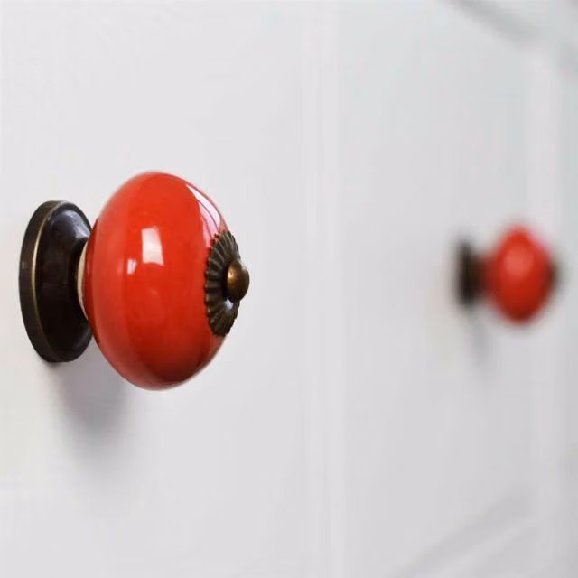 Nicola Spring Polished Red Ceramic Cupboard and Drawer Knobs, Pack of 12 – 1