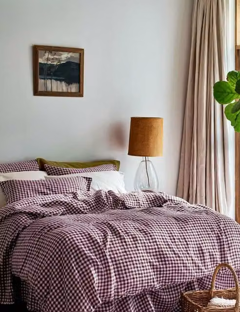 Piglet In Bed Pure Linen Gingham Checked Duvet Cover in Purple Mix