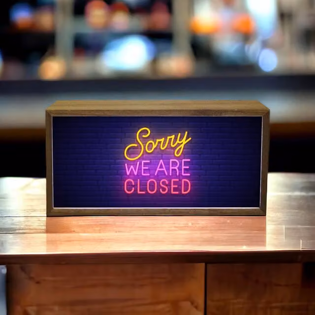 Echo Three Sorry We Are Closed LED Neon Light Box, Brown Retro Tabletop Design, W/D/H: 30 x 15 x 7 cm