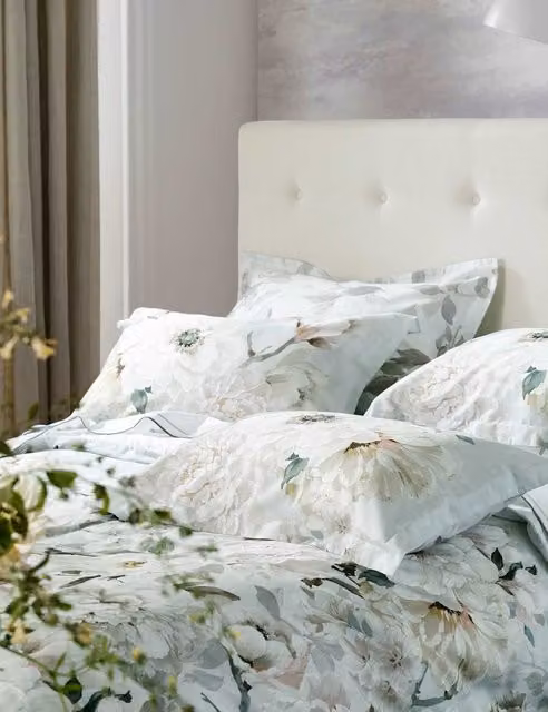 Designers Guild Reversible Floral Cotton Sateen Pillowcase Set in Grey Mix and Multicolour