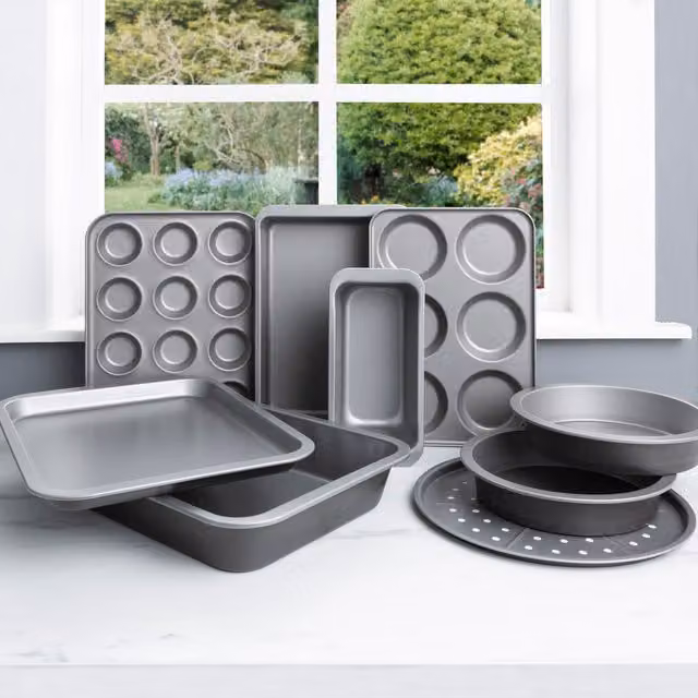 Baker and Salt Classic Non-Stick 10 Piece Large Family Bakeware Set, Silver