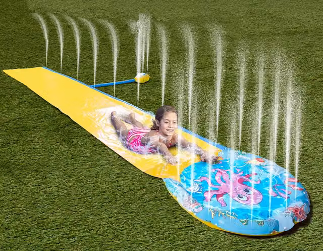 Vivo 3 in 1 Water Slider with Splash Zone and Spray in Blue and Yellow