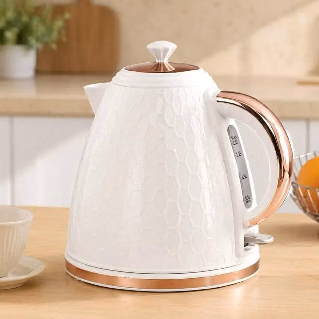 STILVORA 1.7 l Rapid Boil Kettle with Boil-Dry Protection in Beige