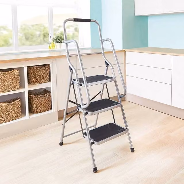 Coopers of Stortford Silver 3-Step Steel Safety Ladder with Handrails, Supports Up to 150kg – 1
