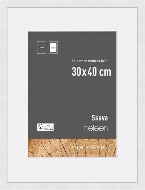 Nielsen Design Skava Wooden Picture Frame in White with Glass Front, W/H: 30 x 40 cm