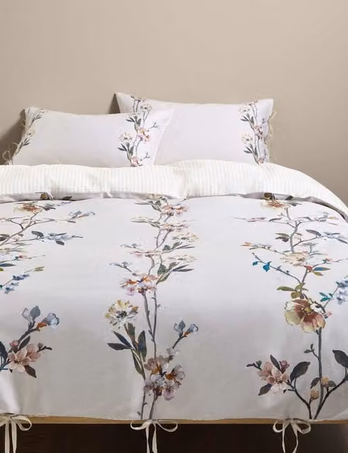 M&S Pure Cotton Trailing Blooms Bedding Set, Light Grey Mix, 200 x 200 cm