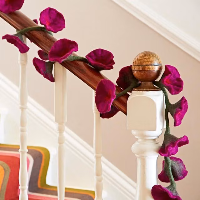 Paper High Handcrafted Felt Flower Garland in Purple, 160cm Long with 20 Flowers – 1