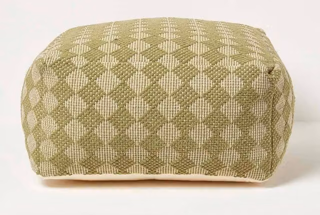 Homescapes Lima Handwoven Textured Cotton Bean Cube Pouffe in Green, W/D/H: 55 x 55 x 30 cm – 1