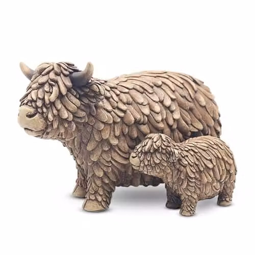 Leonardo Collection Hughie Highland Cow and Calf Tabletop Ornaments, Brown and Multicolour, H: 16.0 cm, W: 27.0 cm, D: 27.0 cm