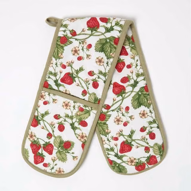 Homescapes Cotton Oven Glove in Red, Green and White