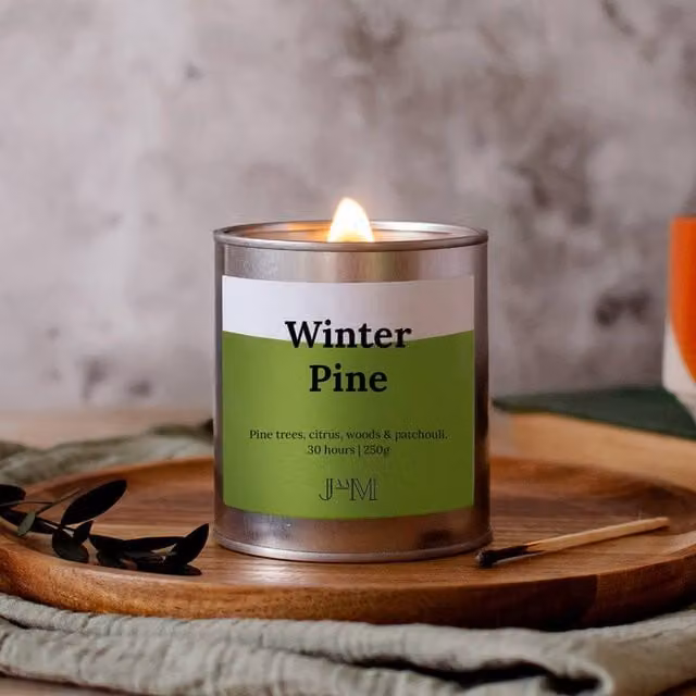 JAAM Winter Pine Wood Wick Candle in Silver