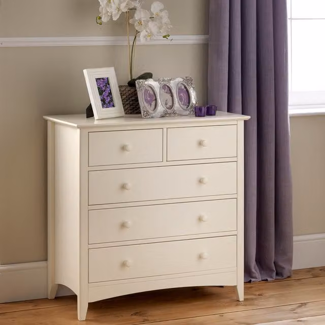 Julian Bowen Cameo 5 Drawer Chest in White