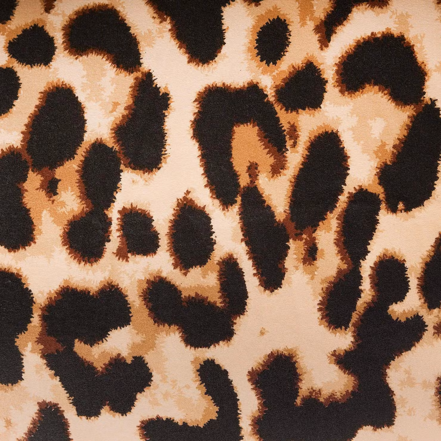 OHS Leopard Print Microfibre Bedding Set in Natural, King Size: 180 x 200 cm Duvet Cover and 2 x 50 x 75 cm Pillowcases – 3