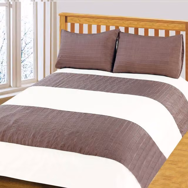 Velosso Modern Plain Duvet Cover and Pillowcase Set in Brown and Orange