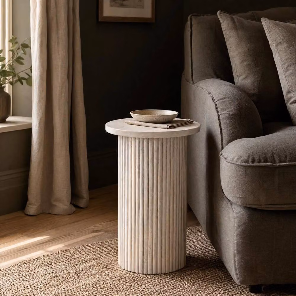 PAWNORA White Mango Wood Reeded Round Occasional Side Table, W/D/H: 38.0 x 38.0 x 60.5 cm – 2