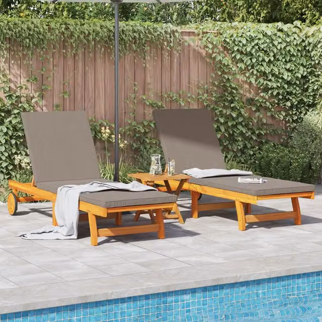 Berkfield Home Set of 2 Acacia Wood Sun Loungers with Weatherproof Cushions and Wheels in Brown – 1