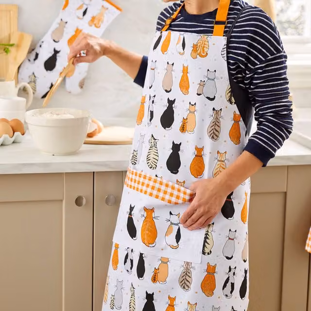 Ulster Weavers Cats In Waiting Woven Cotton Apron in Orange – 1