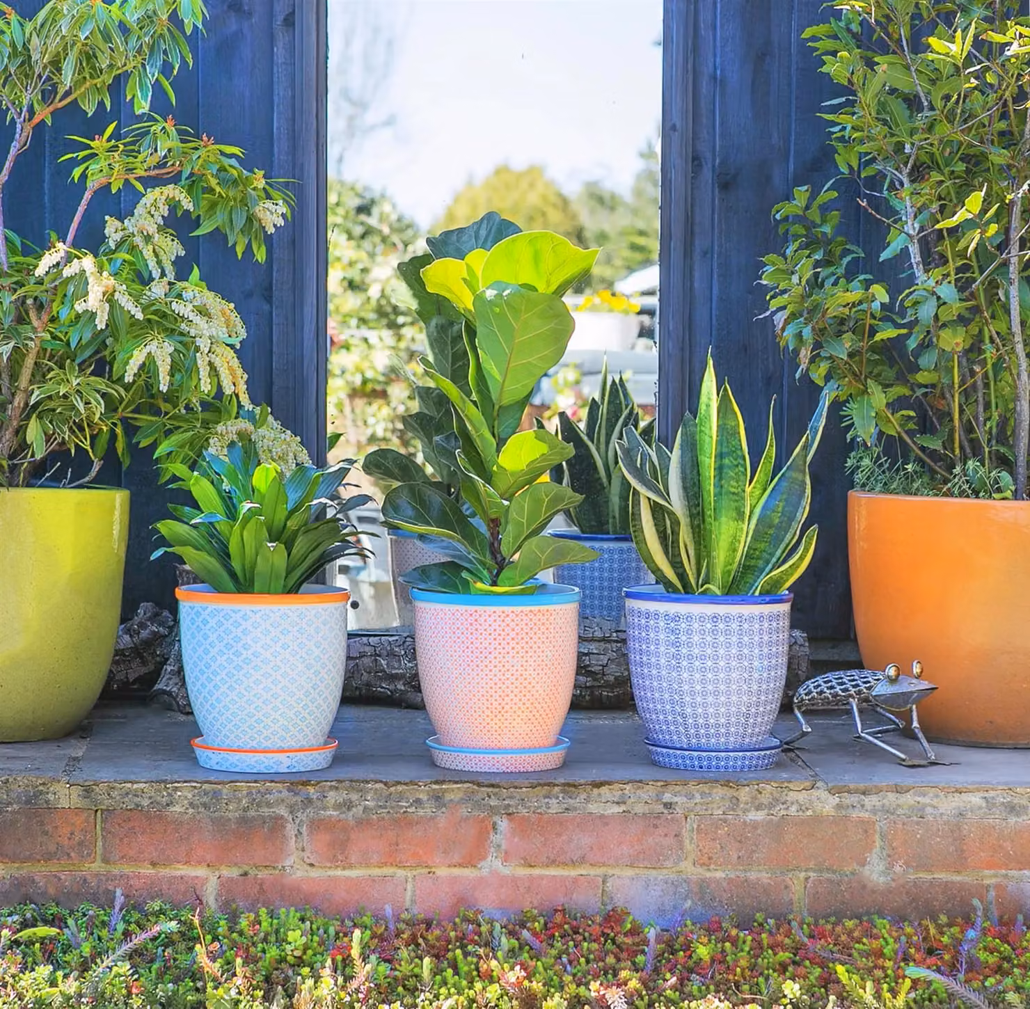 Nicola Spring Hand-Printed Ceramic Plant Pots with Saucers, Blue, Pack of 3, Diameter: 20.5 cm – 1