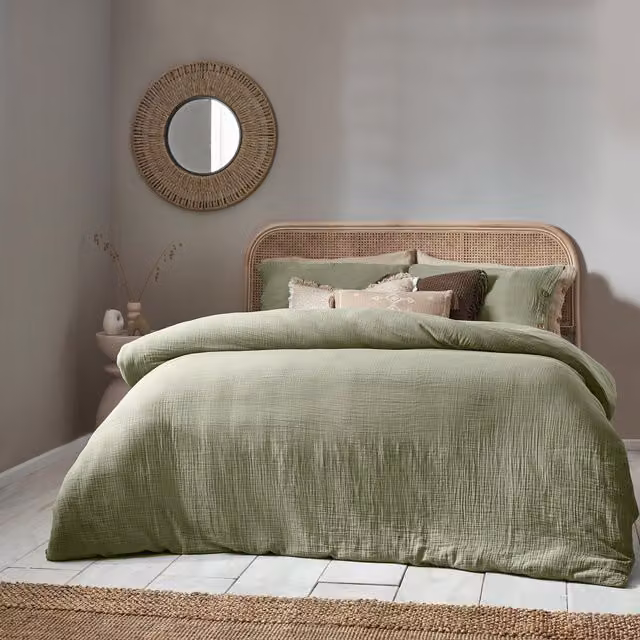 Lark Muslin Cotton Duvet Cover Set in Eucalyptus Green, Double, 140 x 200 cm